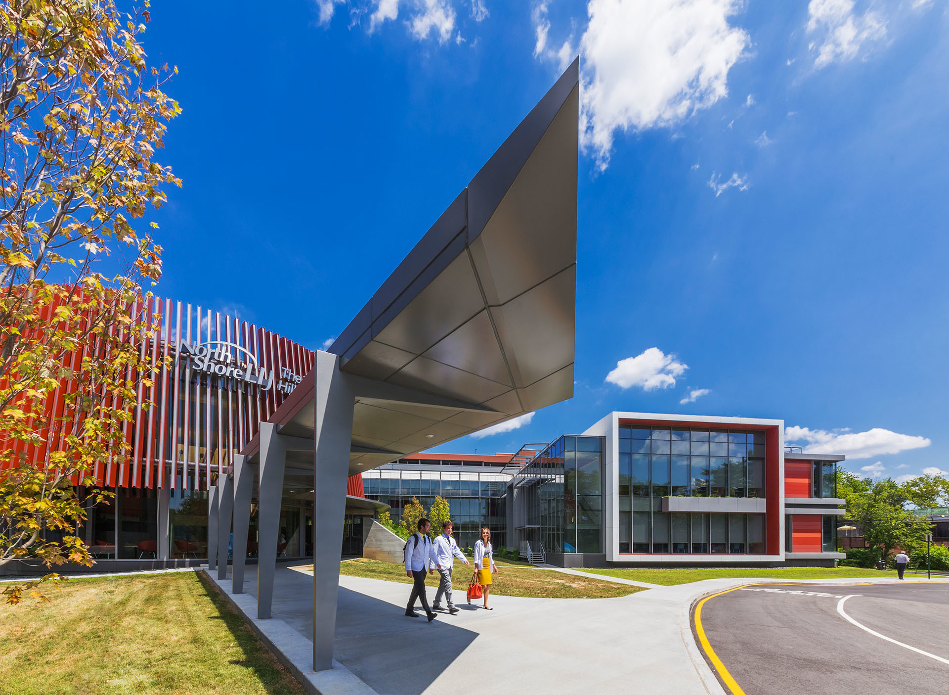 Zucker Hillside Behavioral Health Pavilion, Location: Glen Oaks NY, Architect: Ennead Architects