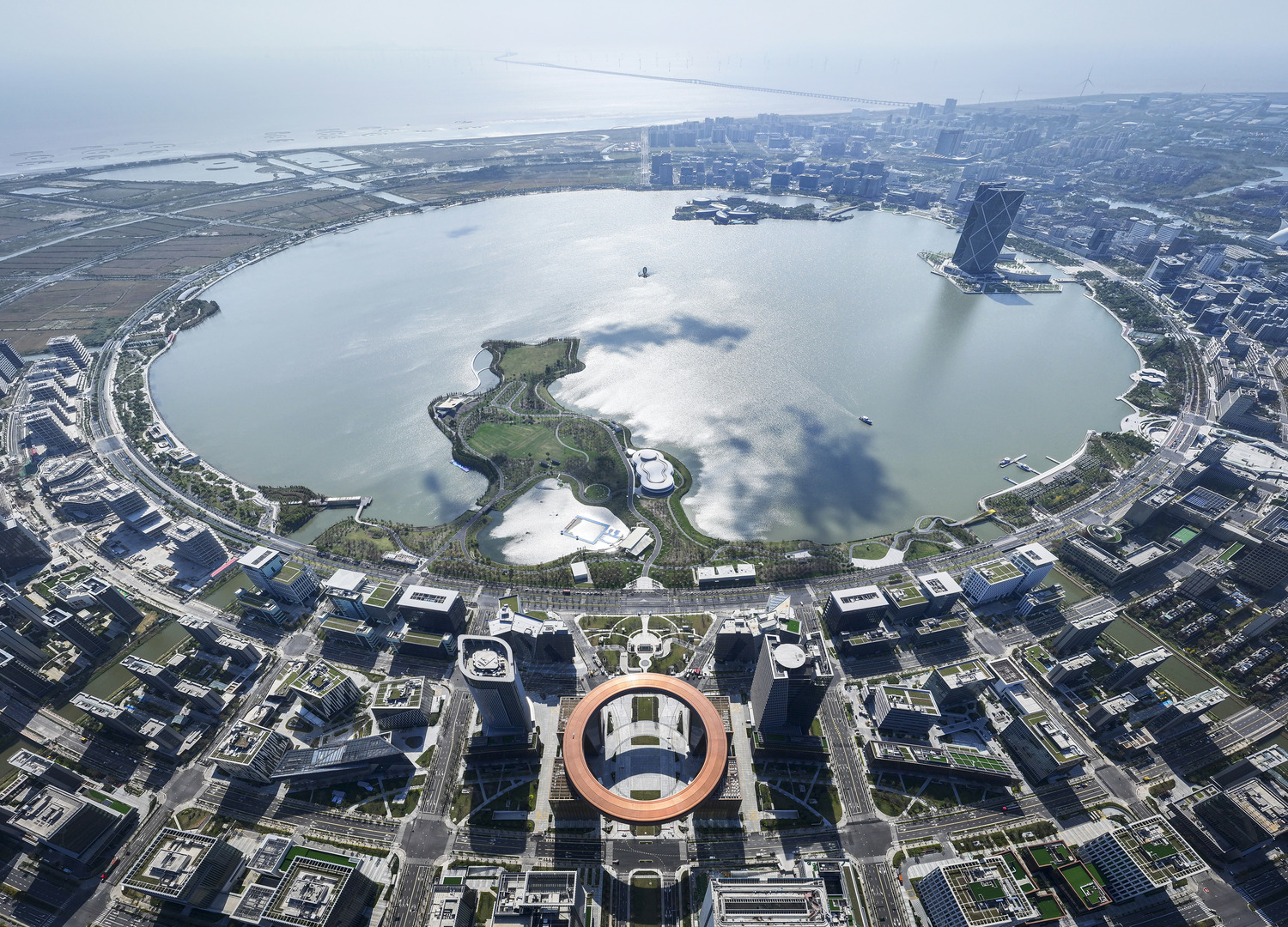 Ennead-1940-Lingang-Shanghai-FTZ-01-FinalExtPhoto-0004_medium